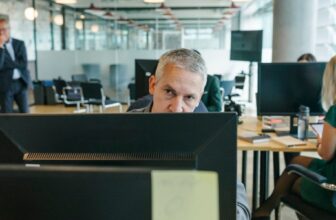 High-income Americans are losing faith in the economy