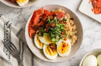 Easy Smoked Salmon Quinoa Bowls